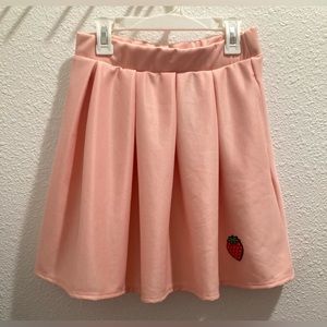 Super cute Hot Topic Kawaii Strawberry Skirt
